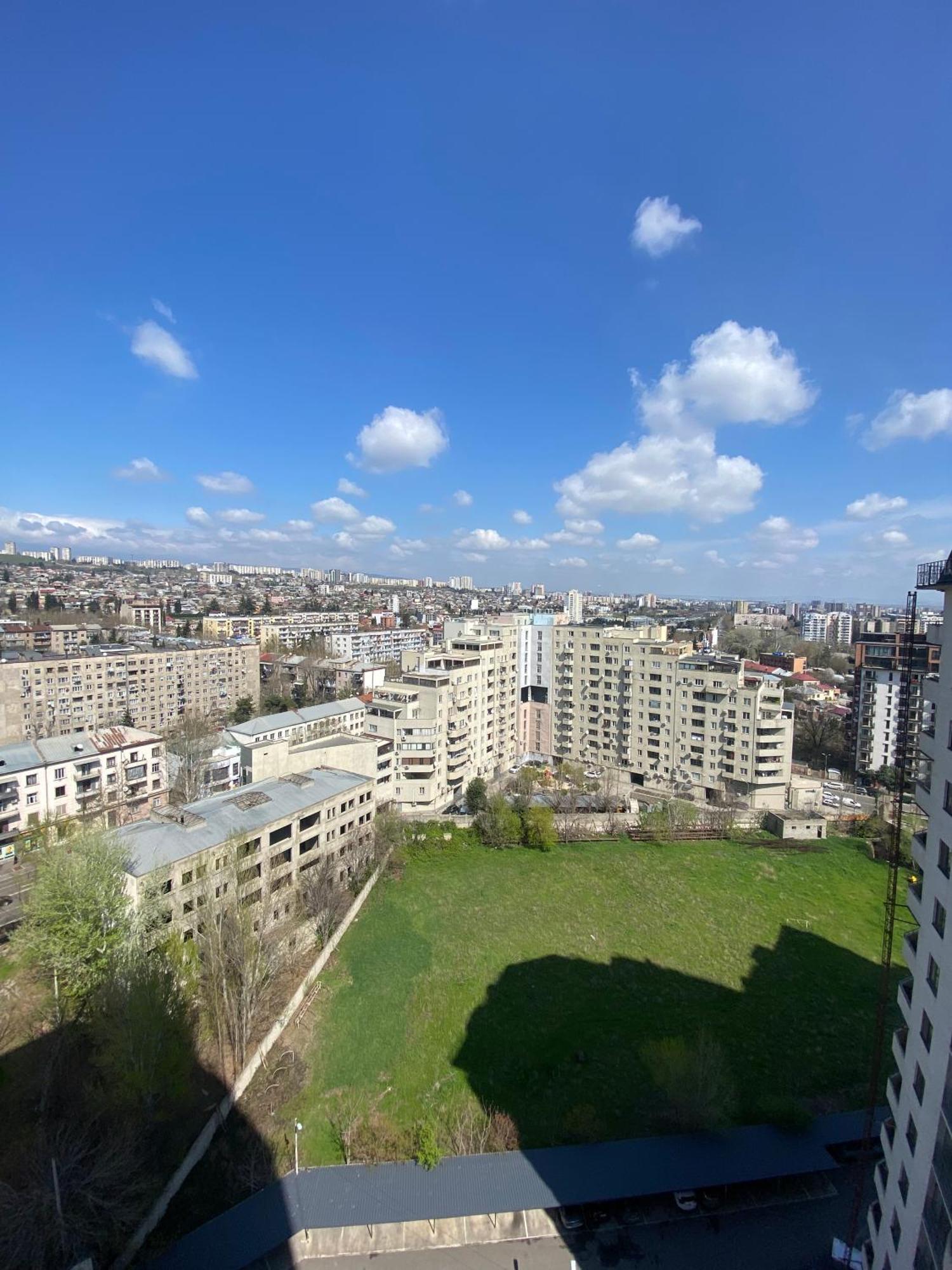 Tbilisi Hilton Apartment Exteriör bild