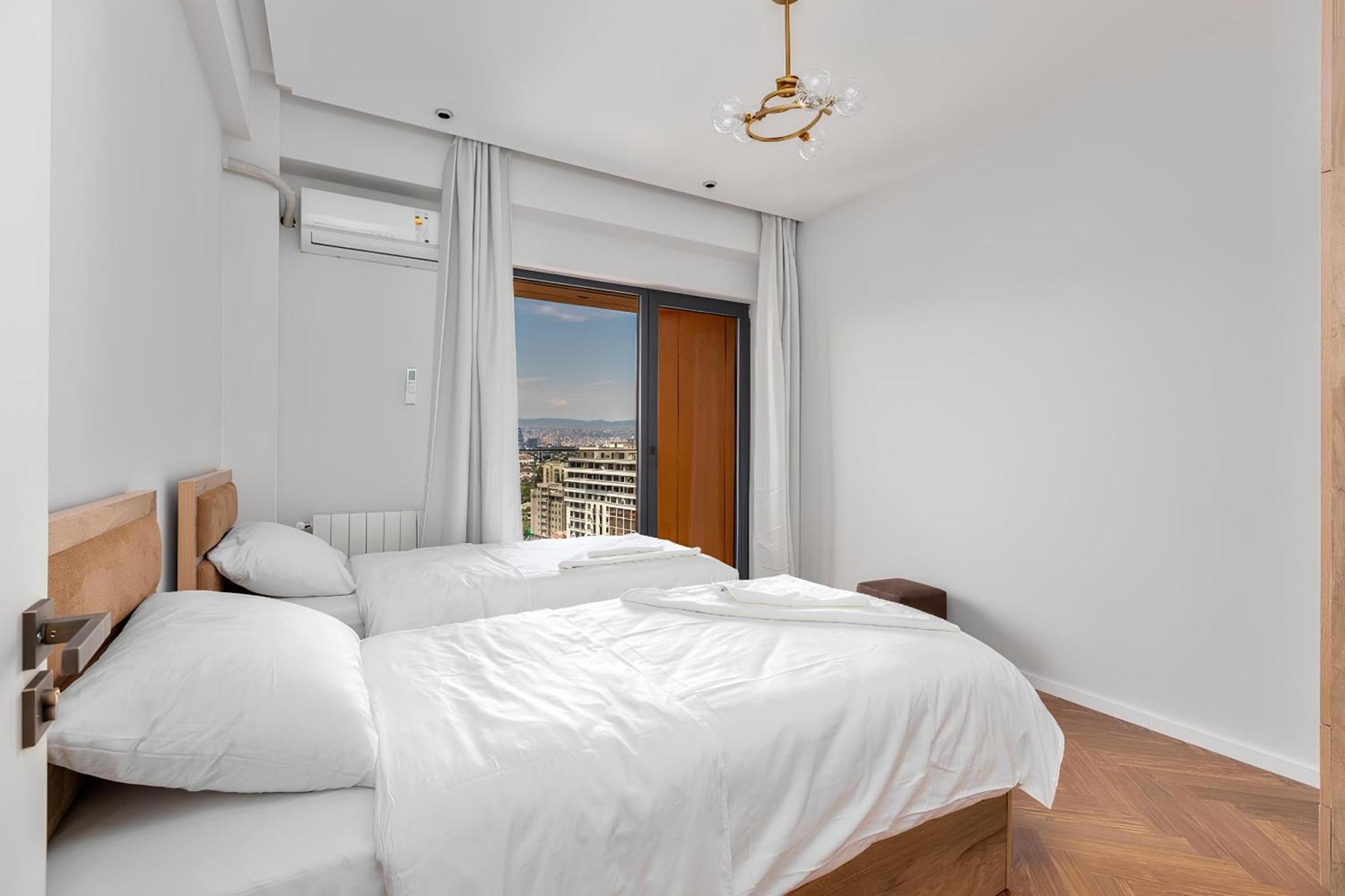 Tbilisi Hilton Apartment Exteriör bild